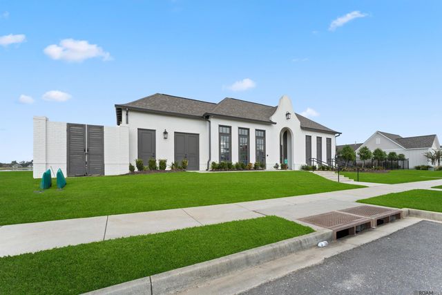 364 Glenthorne Dr, Gonzales, LA 70737