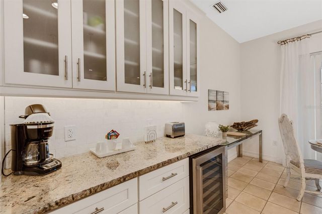 4801 EDGEMONT COURT, Sarasota, FL 34233