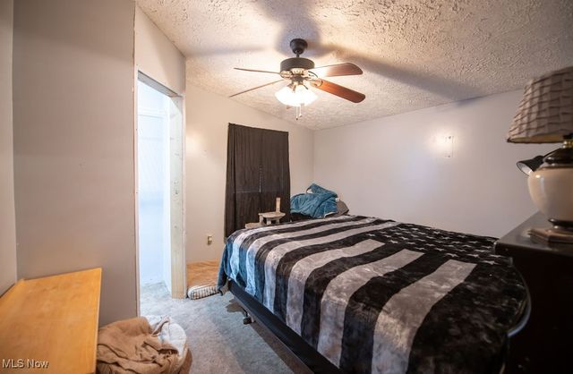 2923 Brightwood Road SE, New Philadelphia, OH 44663