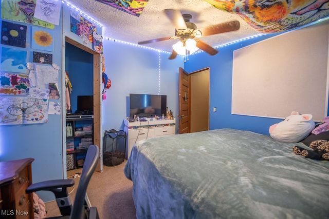 2923 Brightwood Road SE, New Philadelphia, OH 44663