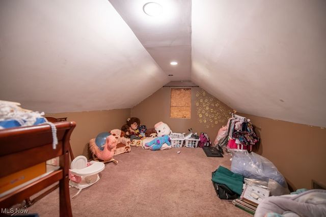 2923 Brightwood Road SE, New Philadelphia, OH 44663