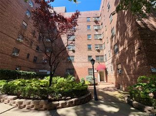 102-55 67th Road 3W, Forest Hills, NY 11375