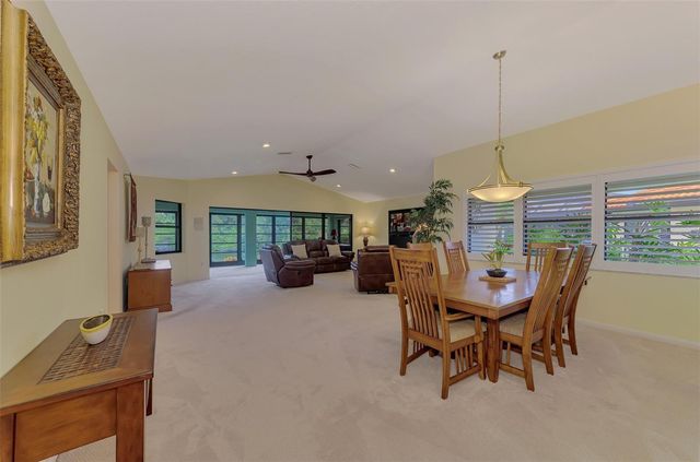1934 COVE POINTE DRIVE, Venice, FL 34293