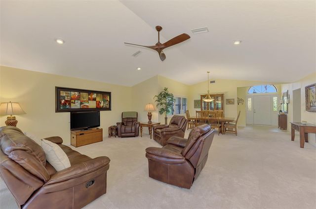 1934 COVE POINTE DRIVE, Venice, FL 34293