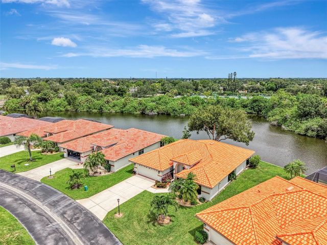 1934 COVE POINTE DRIVE, Venice, FL 34293
