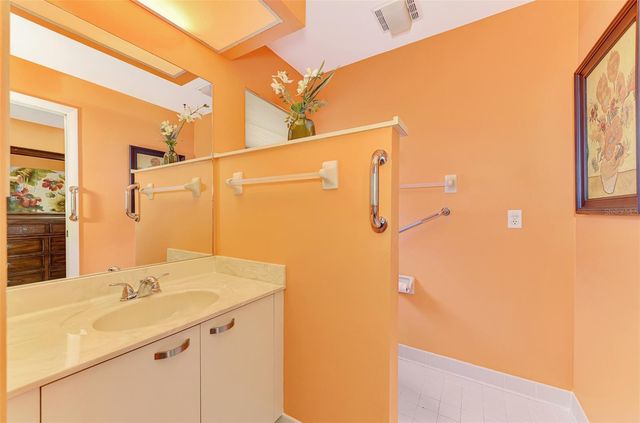 1934 COVE POINTE DRIVE, Venice, FL 34293
