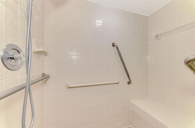1934 COVE POINTE DRIVE, Venice, FL 34293