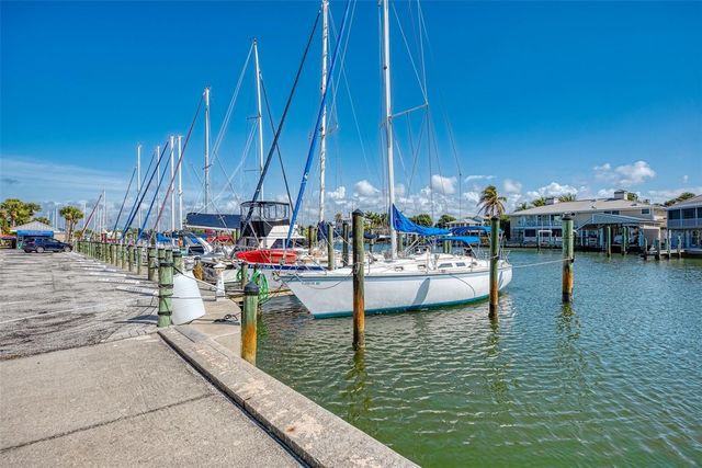1934 COVE POINTE DRIVE, Venice, FL 34293
