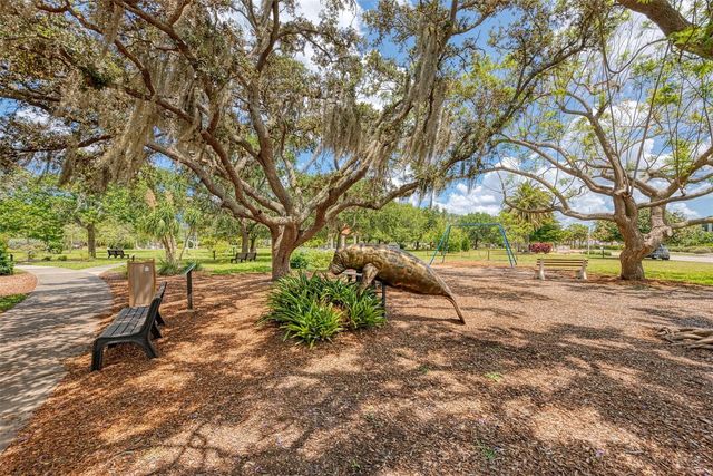 1934 COVE POINTE DRIVE, Venice, FL 34293