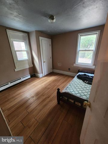 46 LINCOLN AVE, Trenton, NJ 08609