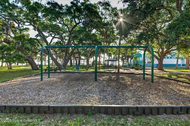 1654 Highland Avenue, Melbourne, FL 32935