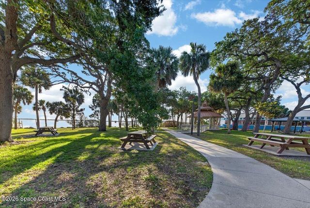 1654 Highland Avenue, Melbourne, FL 32935