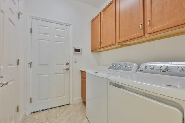 606 CHIPPER DRIVE, Sun City Center, FL 33573