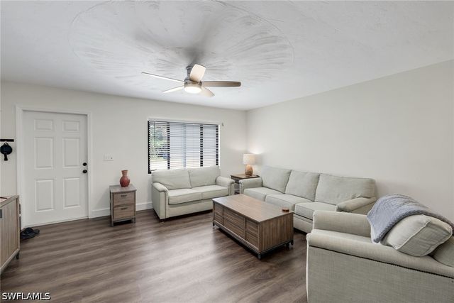 27051 Edgewood ST, Bonita Springs, FL 34135