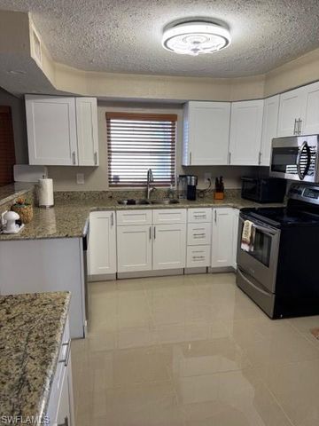 3118 SE 18th AVE, Cape Coral, FL 33904