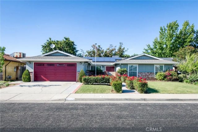 1153 Menlo Avenue, Clovis, CA 93612
