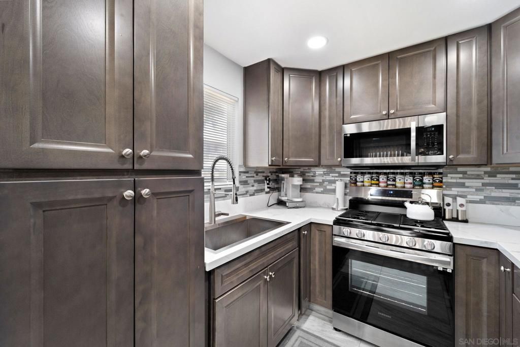 196 W Park Ave 1, El Cajon, CA 92020 — photo 4