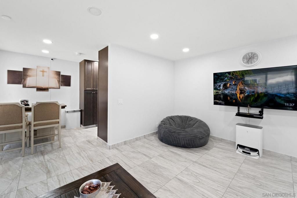 196 W Park Ave 1, El Cajon, CA 92020 — photo 5