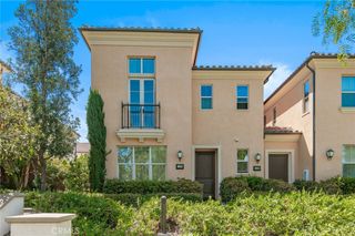 132 Parkwood, Irvine, CA 92620