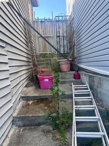 1518 Beau Rivage, San Pablo, CA 94806