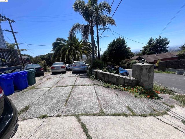 1518 Beau Rivage, San Pablo, CA 94806