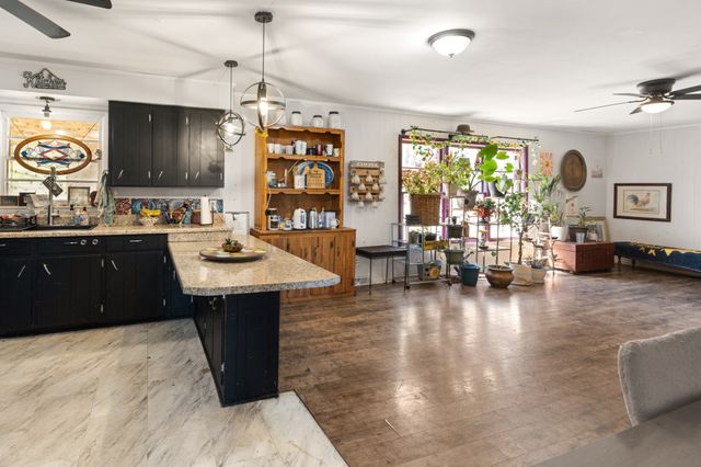 1307 Carroll Dr, Pulaski, TN 38478