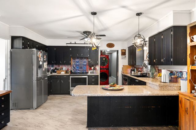 1307 Carroll Dr, Pulaski, TN 38478