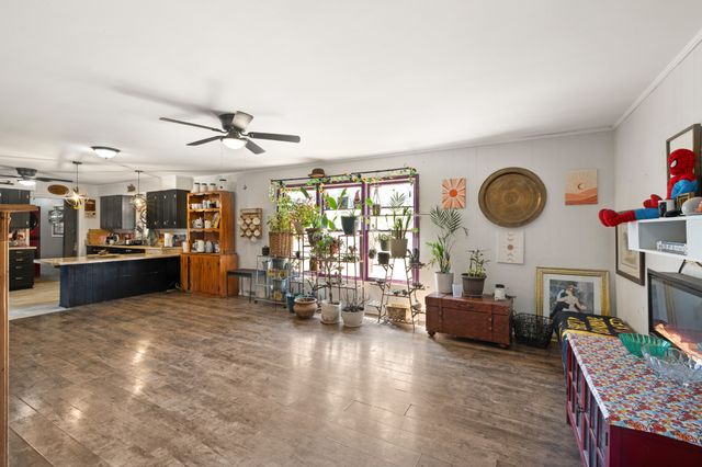 1307 Carroll Dr, Pulaski, TN 38478