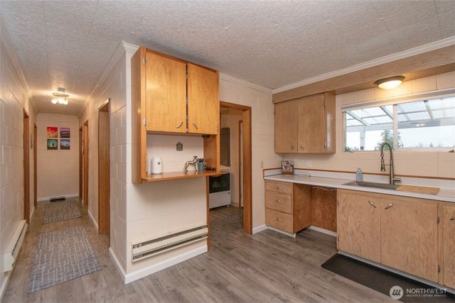 163 Cliff Robinson Lane, Sequim, WA 98382