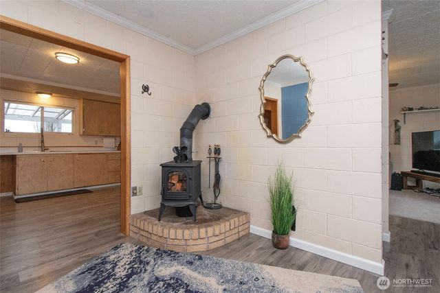 163 Cliff Robinson Lane, Sequim, WA 98382