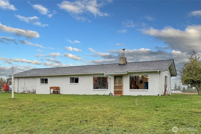 163 Cliff Robinson Lane, Sequim, WA 98382