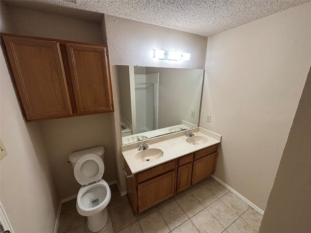 6421 Nellie Drive, Arlington, TX 76002