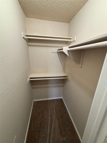 6421 Nellie Drive, Arlington, TX 76002