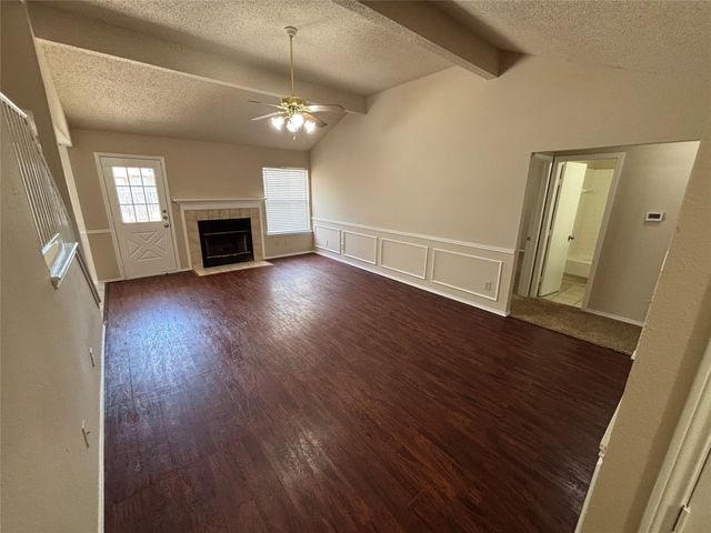 6421 Nellie Drive, Arlington, TX 76002