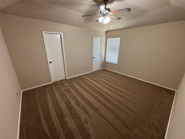 6421 Nellie Drive, Arlington, TX 76002