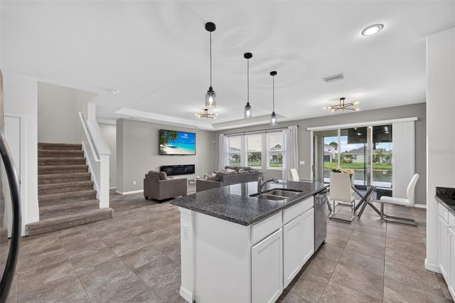 6541 DEVESTA LOOP, Palmetto, FL 34221