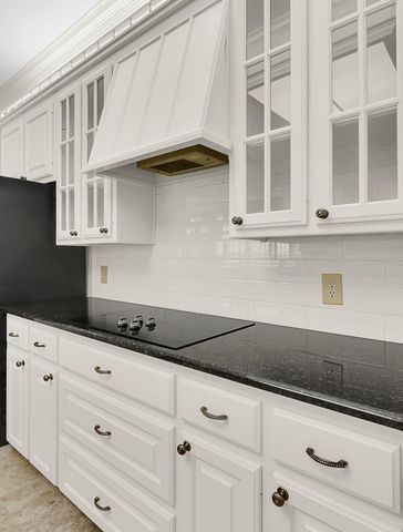 75 Sugar Creek Place, Woodway, TX 76712