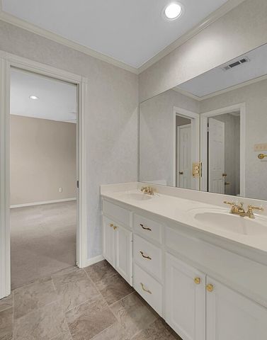 75 Sugar Creek Place, Woodway, TX 76712