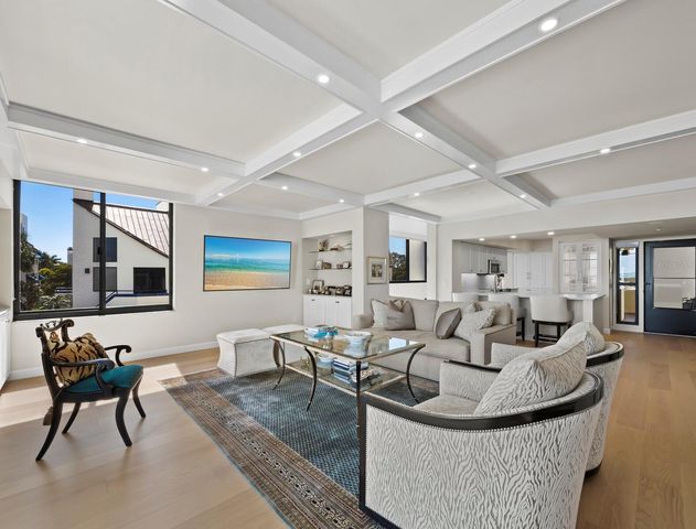 2016 HARBOURSIDE DRIVE 317, Longboat Key, FL 34228