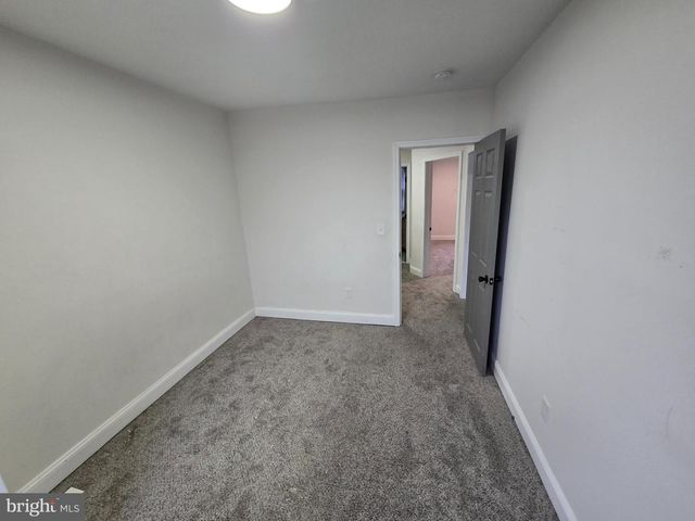 3213 LEIGHTON AVE, Baltimore, MD 21215