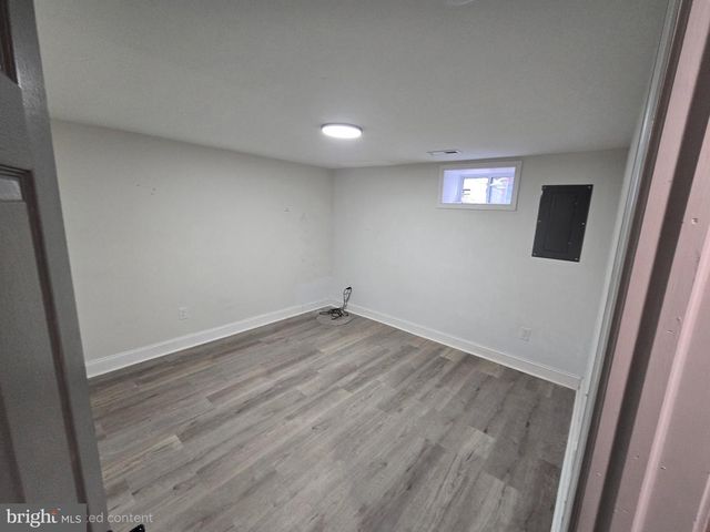 3213 LEIGHTON AVE, Baltimore, MD 21215