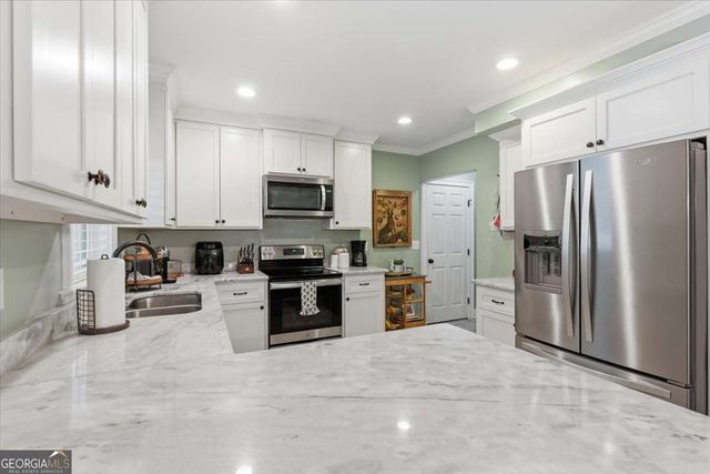 206 Oakwood Street NW, Rome, GA 30165