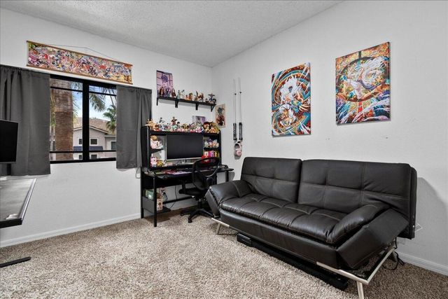 2804 Sarento Place 303, Palm Beach Gardens, FL 33410