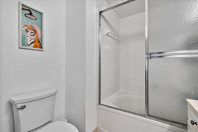 2804 Sarento Place 303, Palm Beach Gardens, FL 33410