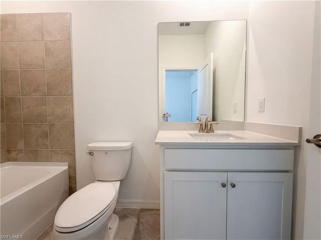 3818 46th ST, Cape Coral, FL 33993