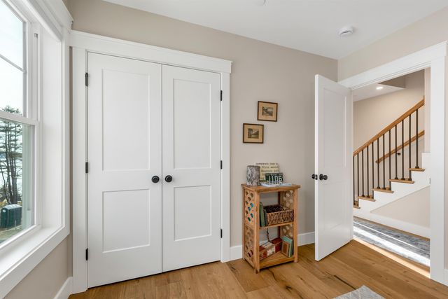 60 White Oaks Rd Unit 27, Laconia, NH 03246