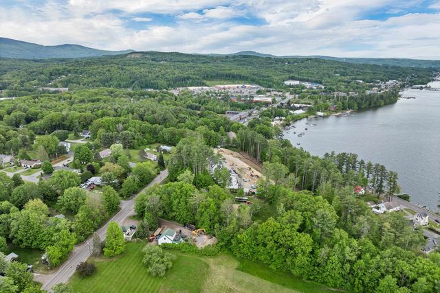 60 White Oaks Rd Unit 27, Laconia, NH 03246