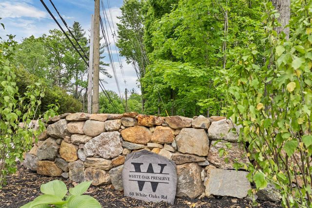 60 White Oaks Rd Unit 27, Laconia, NH 03246