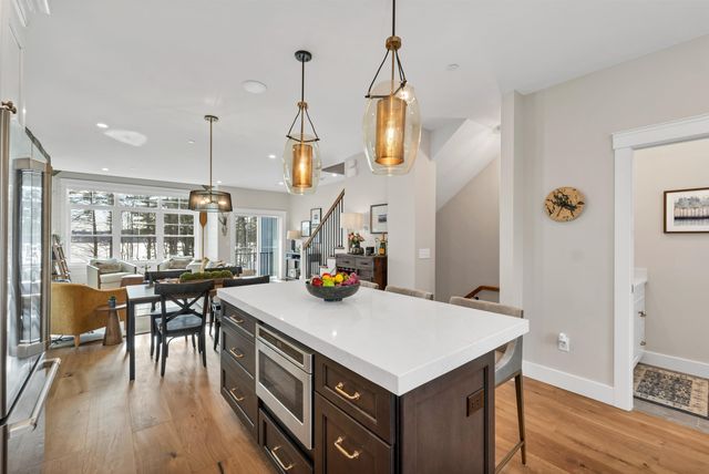 60 White Oaks Rd Unit 27, Laconia, NH 03246