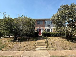 7409 Olian Drive, Hazelwood, MO 63042